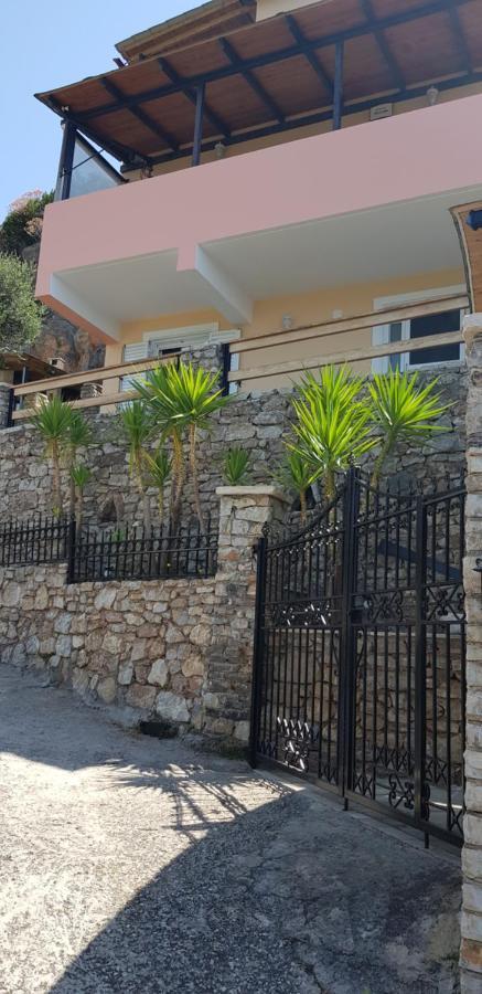 Margherita'S Holidays Home Agios Spyridon  エクステリア 写真